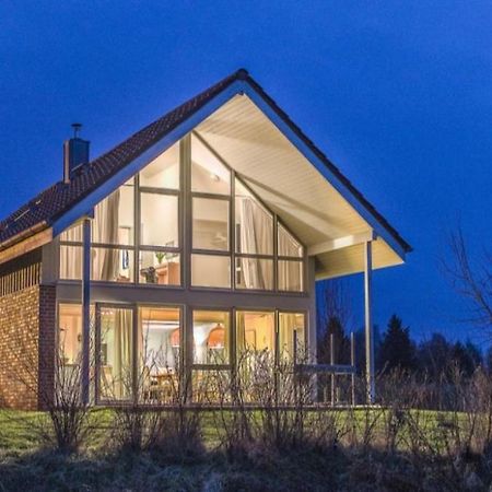 W7 - Sehr Schoenes Ferienhaus Mit Toller Lage Und Super Aussicht In Roebel An Der Mueritz Villa Esterno foto